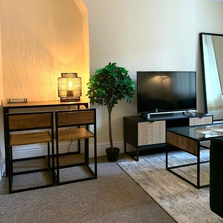 Entire Apartment Tonbridge Centre Luaran gambar