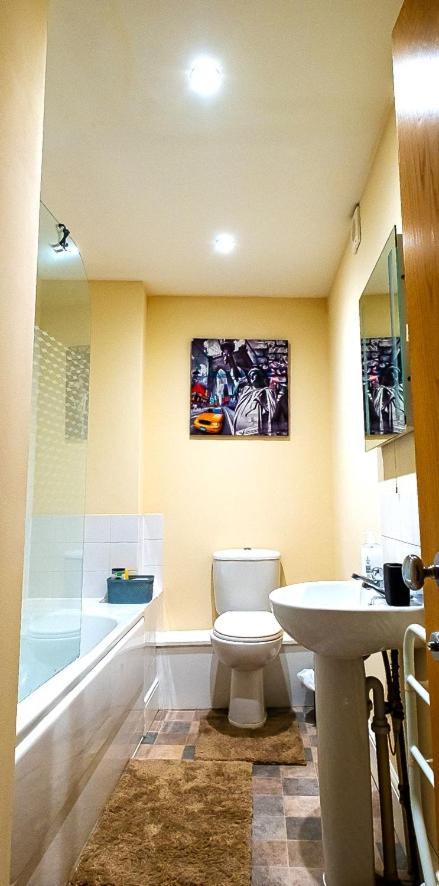 Entire Apartment Tonbridge Centre Luaran gambar