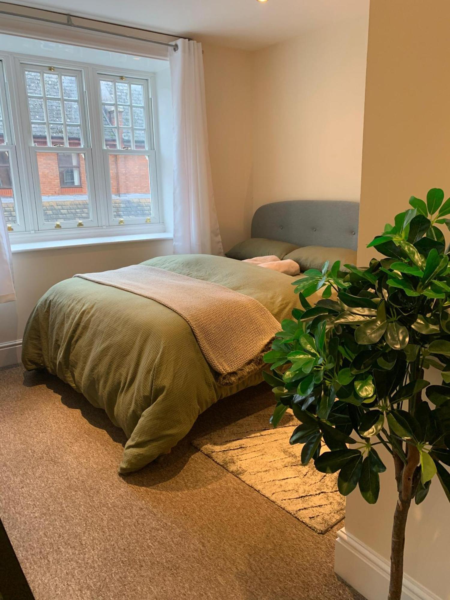 Entire Apartment Tonbridge Centre Luaran gambar